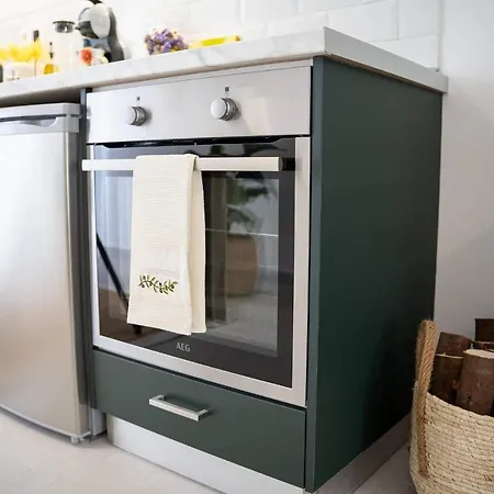 2 Bedroom Lambisea Semesterbostad
