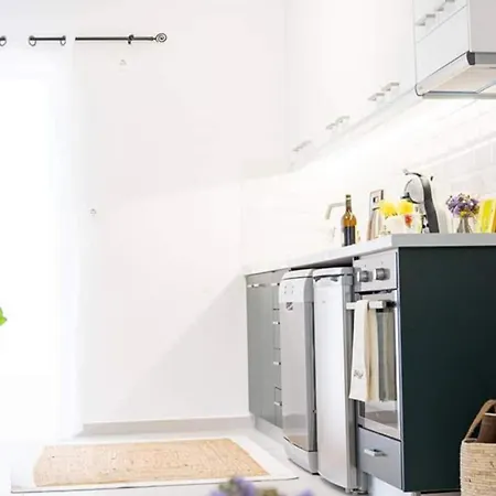 Lambisea 2 Bedroom Cós